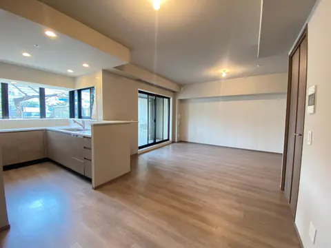 Condo in Ashiya, view 4