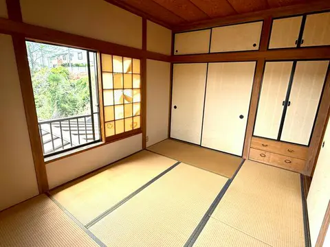 House in Chiba City, view 2