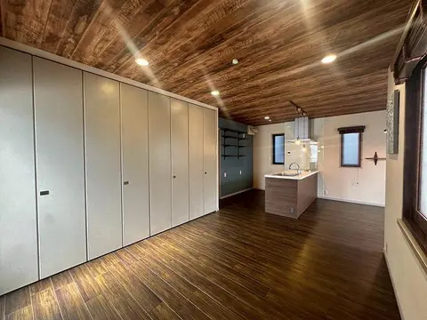 House in Fukuoka City, view 2