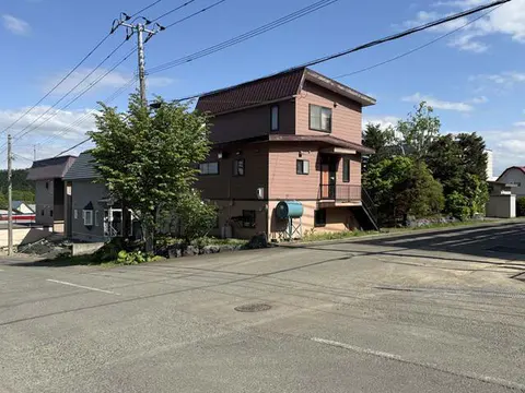 House in Furano, view 2
