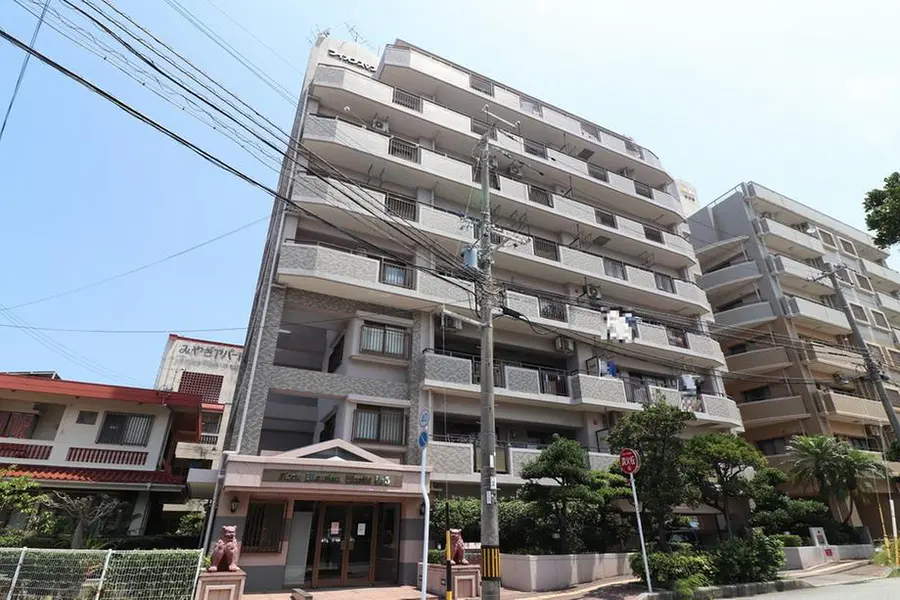 Condo in Ginowan