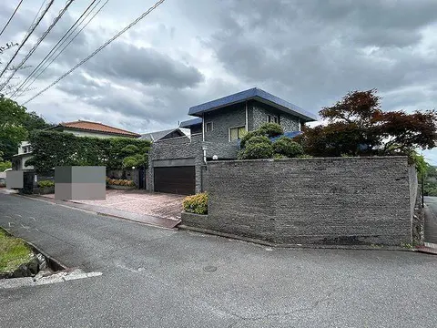 House in Iwakuni, view 2