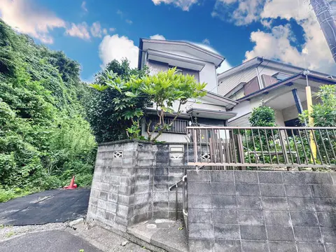 House in Kamakura, view 4