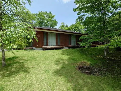 House in Karuizawa, view 2
