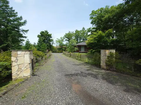 House in Karuizawa, view 3