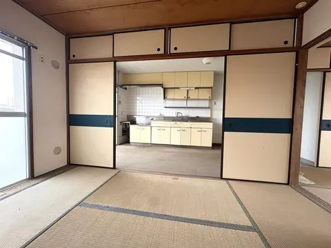 Condo in Kashiwa, view 2