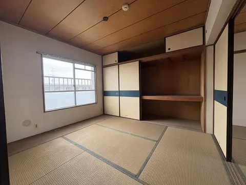 Condo in Kashiwa, view 4
