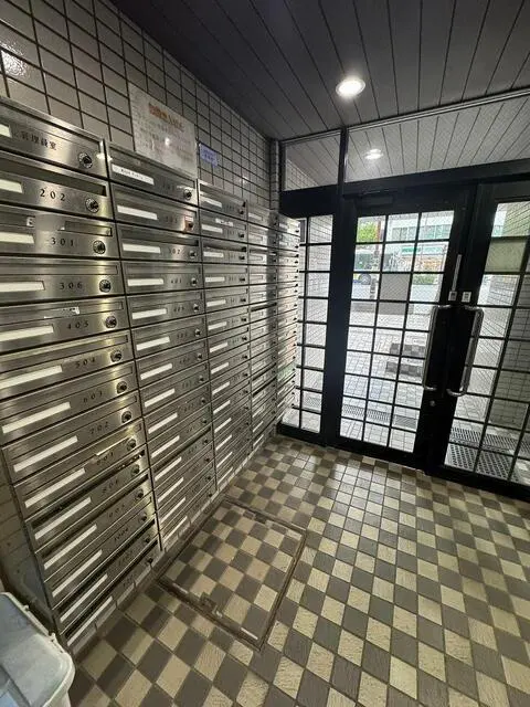 Condo in Kawasaki, view 3