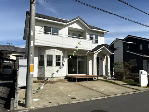 House in Kisarazu, view 2