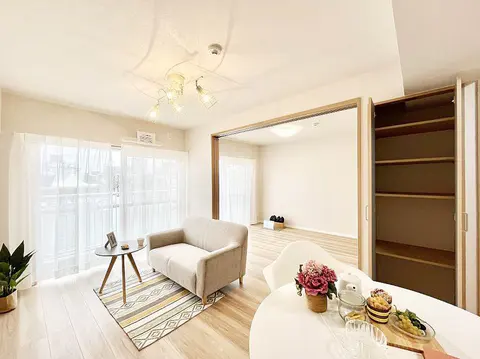 Condo in Matsudo, view 4