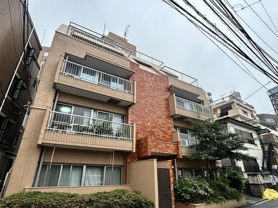 Condo in Meguro
