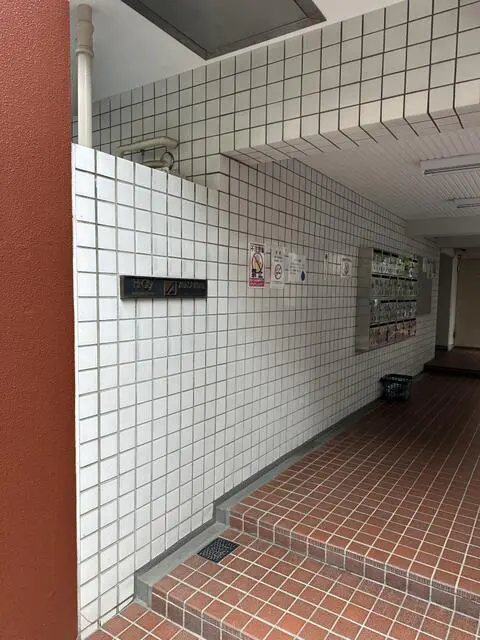 Condo in Meguro, view 4