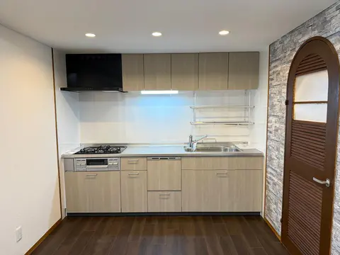 Condo in Nagoya, view 3