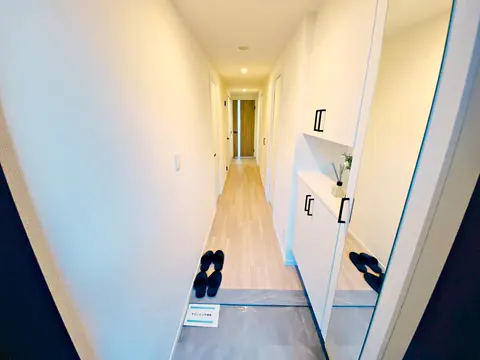 Condo in Nagoya, view 3