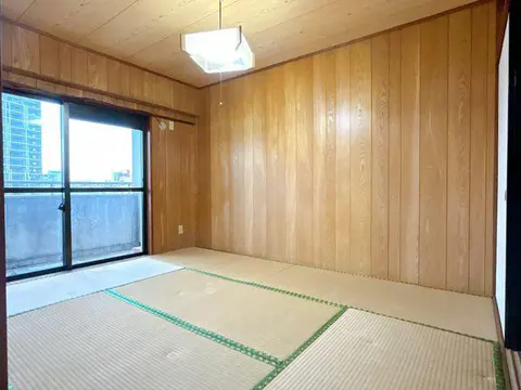 Condo in Naha, view 3