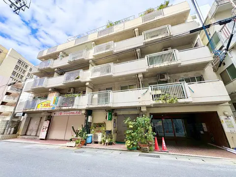 Condo in Naha, view 3