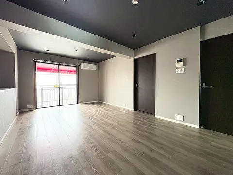 Condo in Nakano, view 2