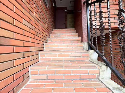 Condo in Nakano, view 4