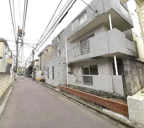 Condo in Nakano, view 2