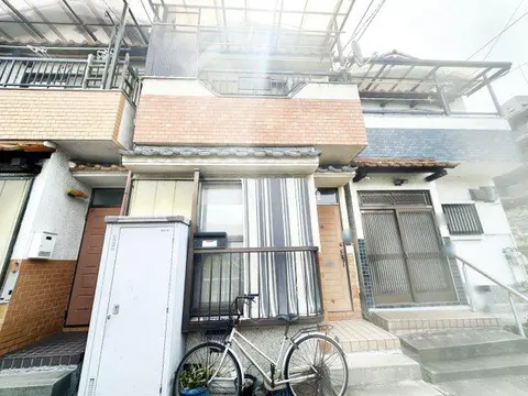House in Osaka City, view 2