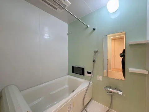 Condo in Fukuoka City, view 4