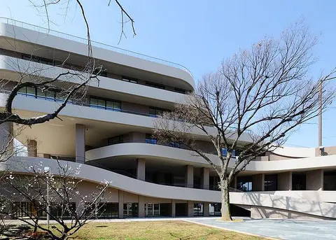 Condo in Minato, view 3