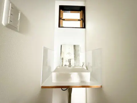 House in Osaka City, view 2