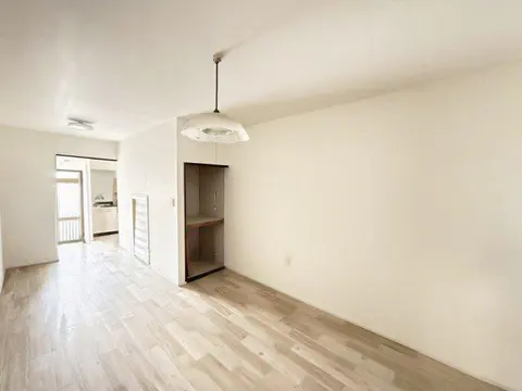 House in Osaka City, view 3
