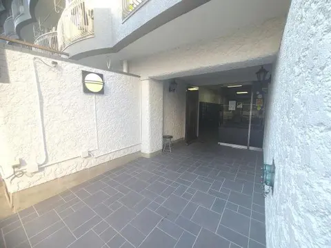 Condo in Sumida, view 3