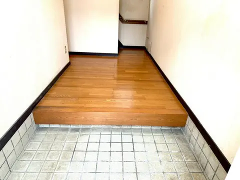 House in Yokohama, view 2