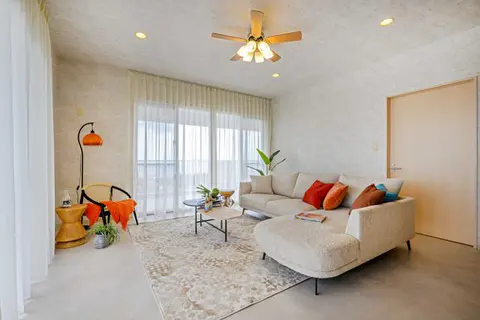 Condo in Yomitan, view 4