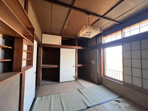 House in Sagamihara, view 3