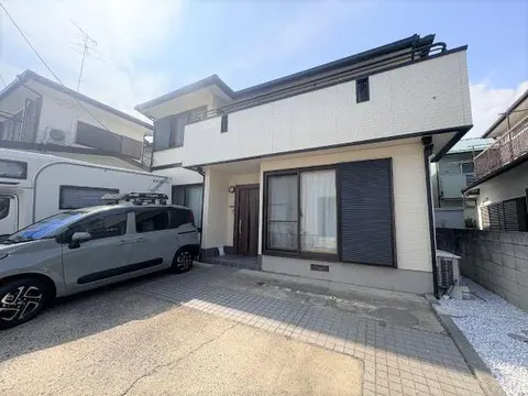 House in Sagamihara, view 2