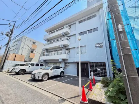 Condo in Setagaya, view 2