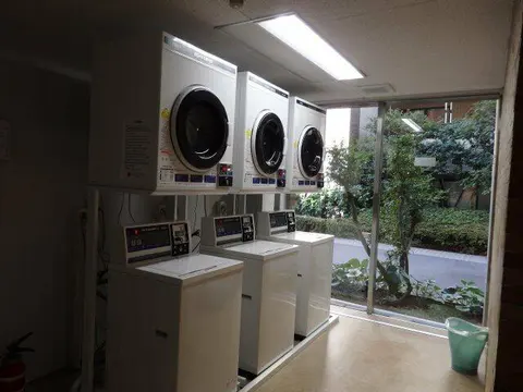 Condo in Shibuya, view 3