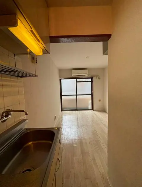 Condo in Shibuya, view 3