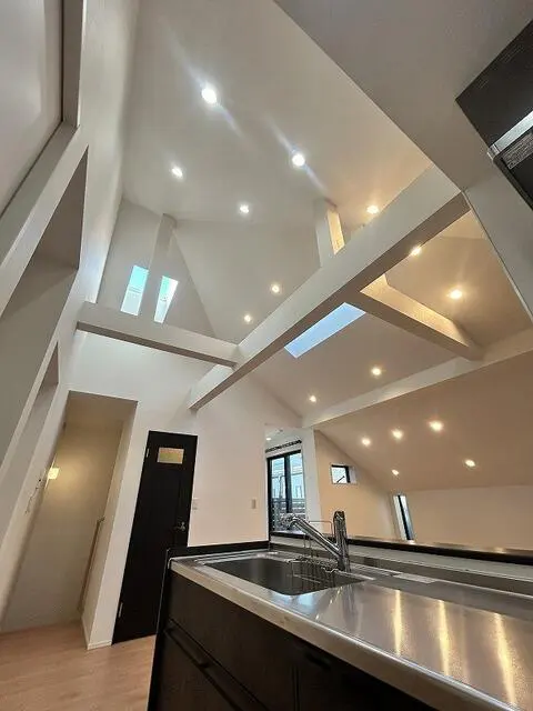 House in Suginami, view 2