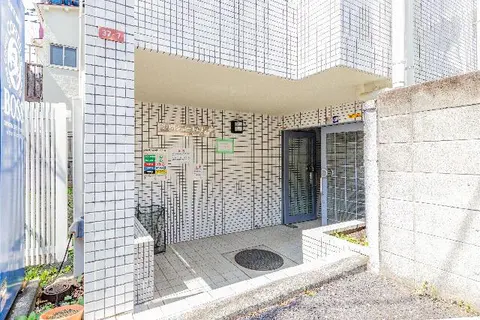 Condo in Suginami, view 4