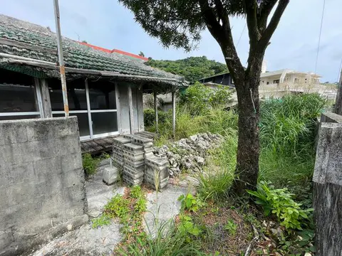 House in Uruma, view 2