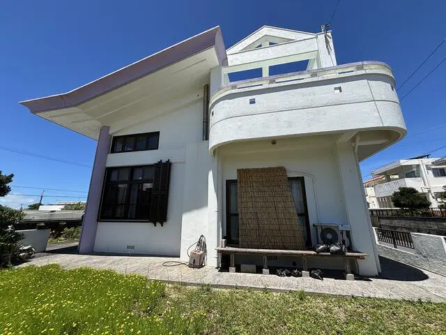House in Yomitan
