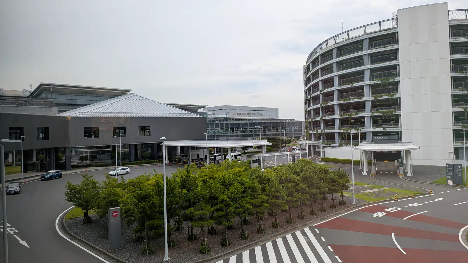 Haneda Airport and Tokyo Bay in Ota, southern Tokyo