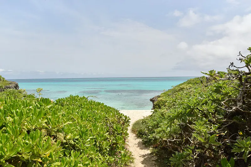 Turquoise water and white sand on Miyako Island, Okinawa