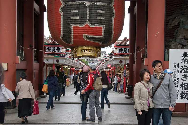 The Kaminarimon gate at Senso-ji temple in Asakusa, Tokyo